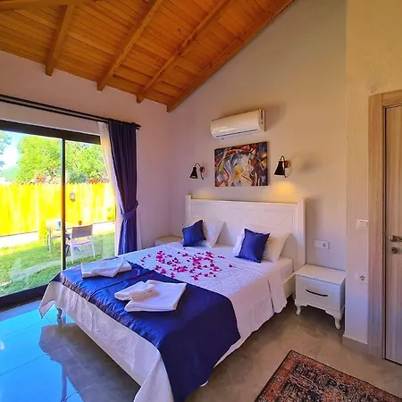 Nil Hotel 4*